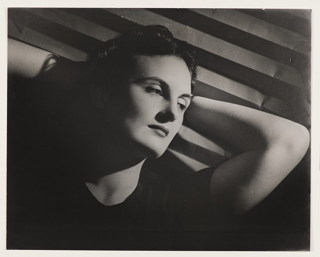 Damien Parer photographs, 1937-1944